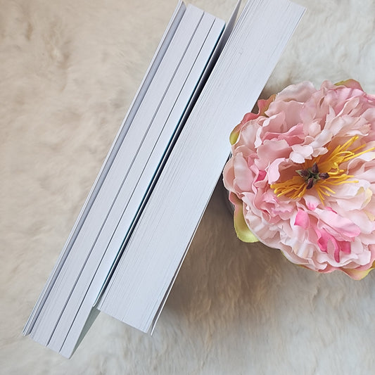 Women's Fiction - Medium Box