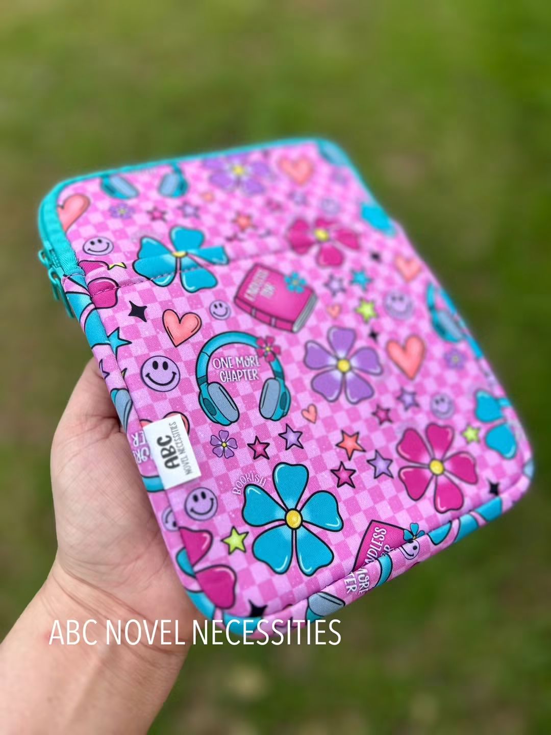 Padded Kindle Sleeve - Checkered