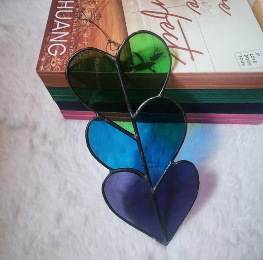 WGG Cool Love Chain Suncatcher